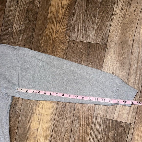 SOLD 💕Reformation Grey Mock Neck Oversized Pullover Sweatshirt - Picture 11 of 11